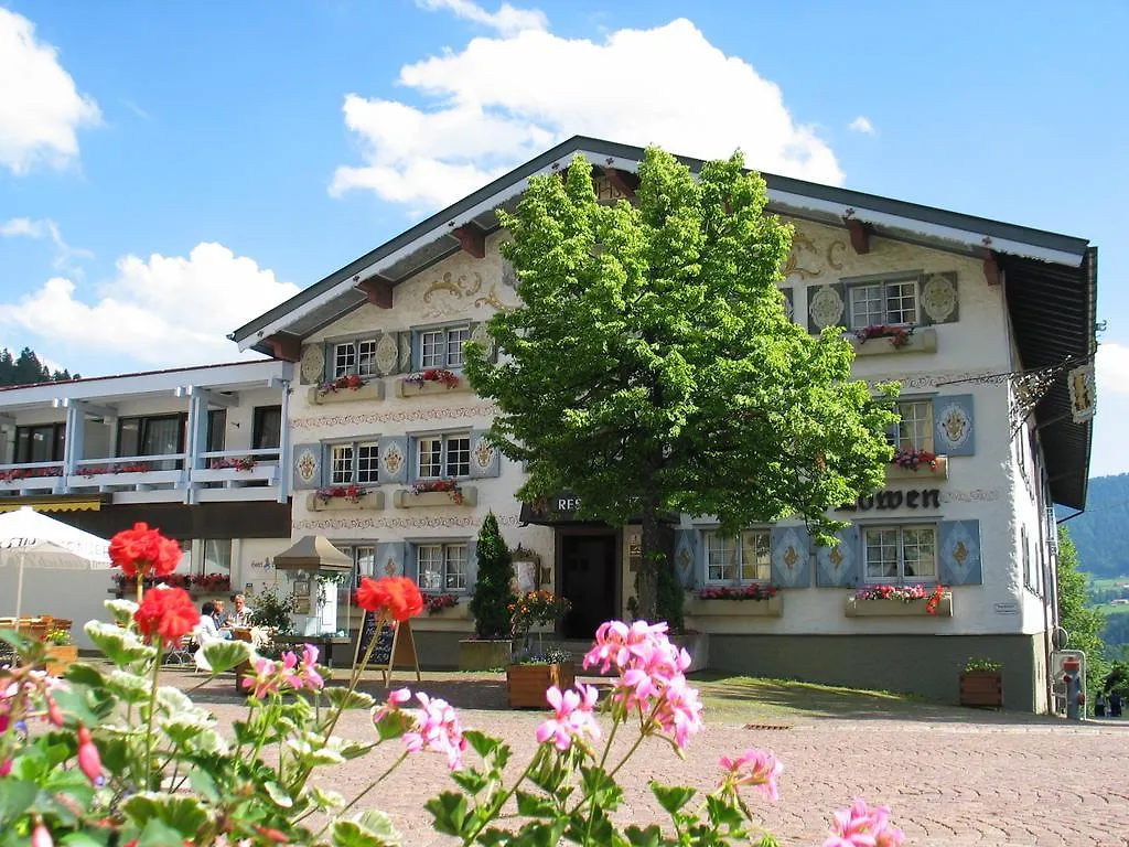 Hotel Loewen